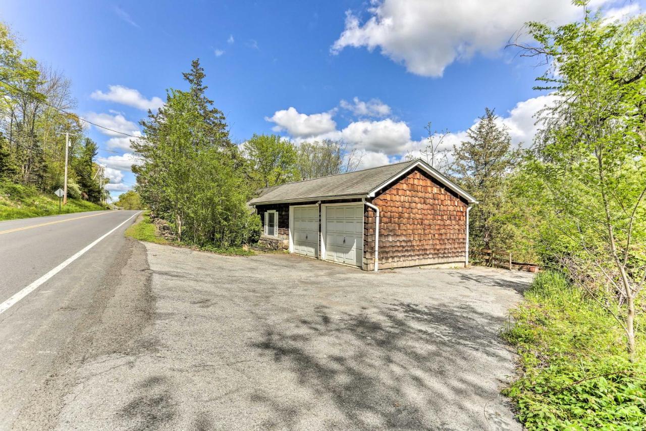 Cozy Upstate Studio With Walkill River Views! Ню Палц Екстериор снимка